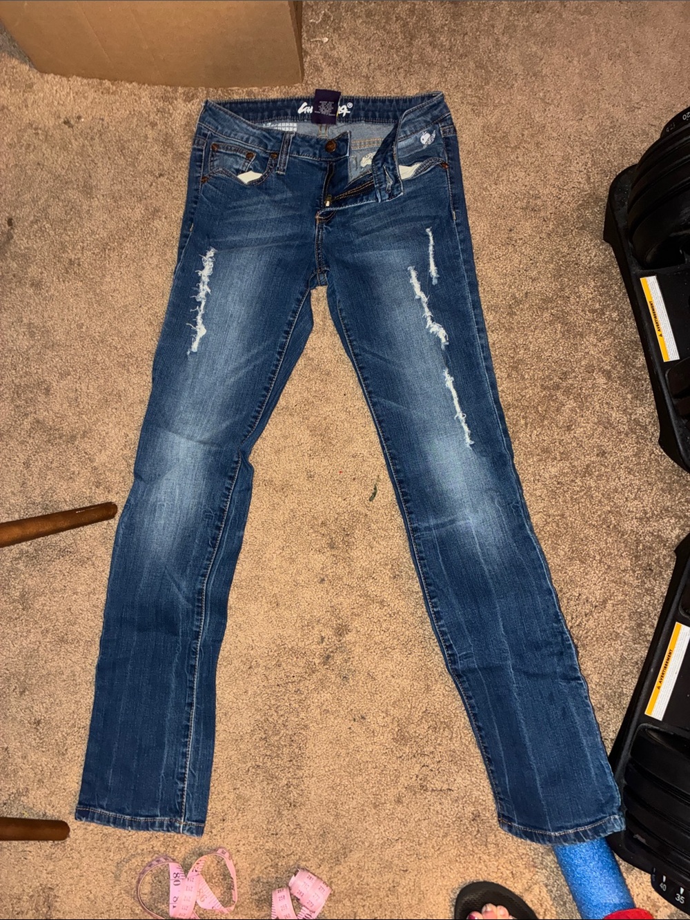 Women’s Distressed Blue Skinny Jeans